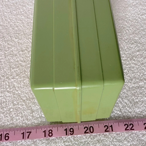 Vintage Orchid Paper Products Avocado Green  Double Sided Napkin Dispenser - Picture 11 of 13